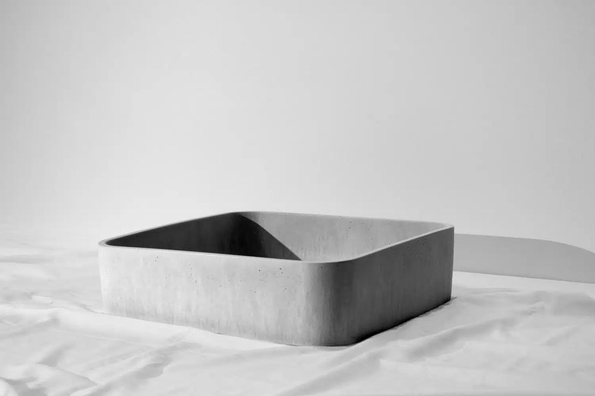 Spoola Concrete Basin - 400x400x100mm Silver