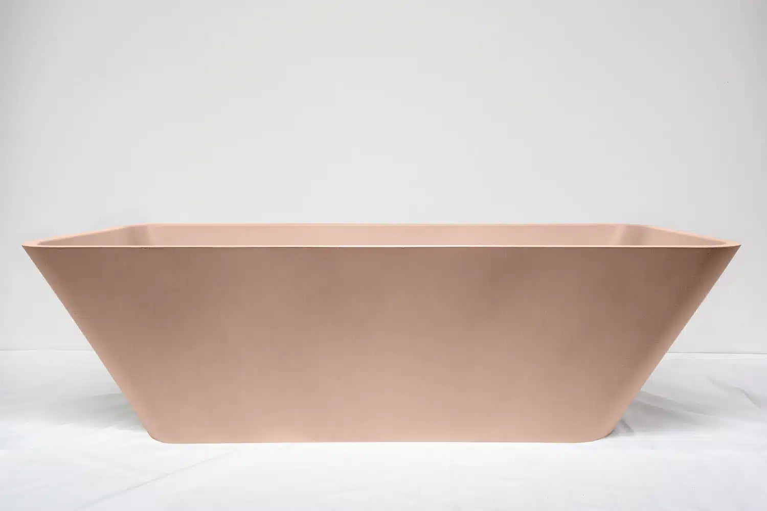 Luta Concrete Bath - 1700x750x500mm Nude