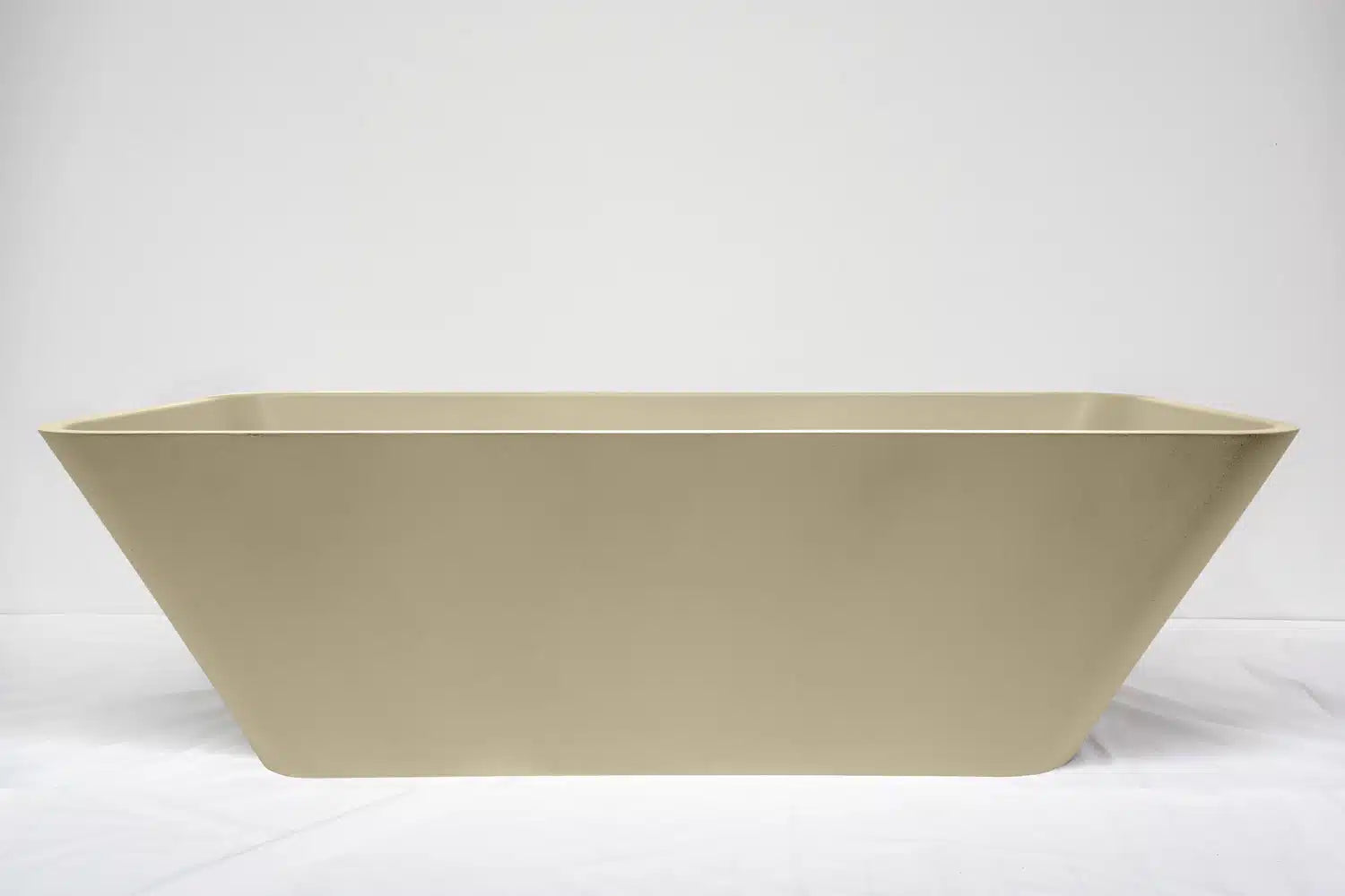 Luta Concrete Bath - 1700x750x500mm Sandstone