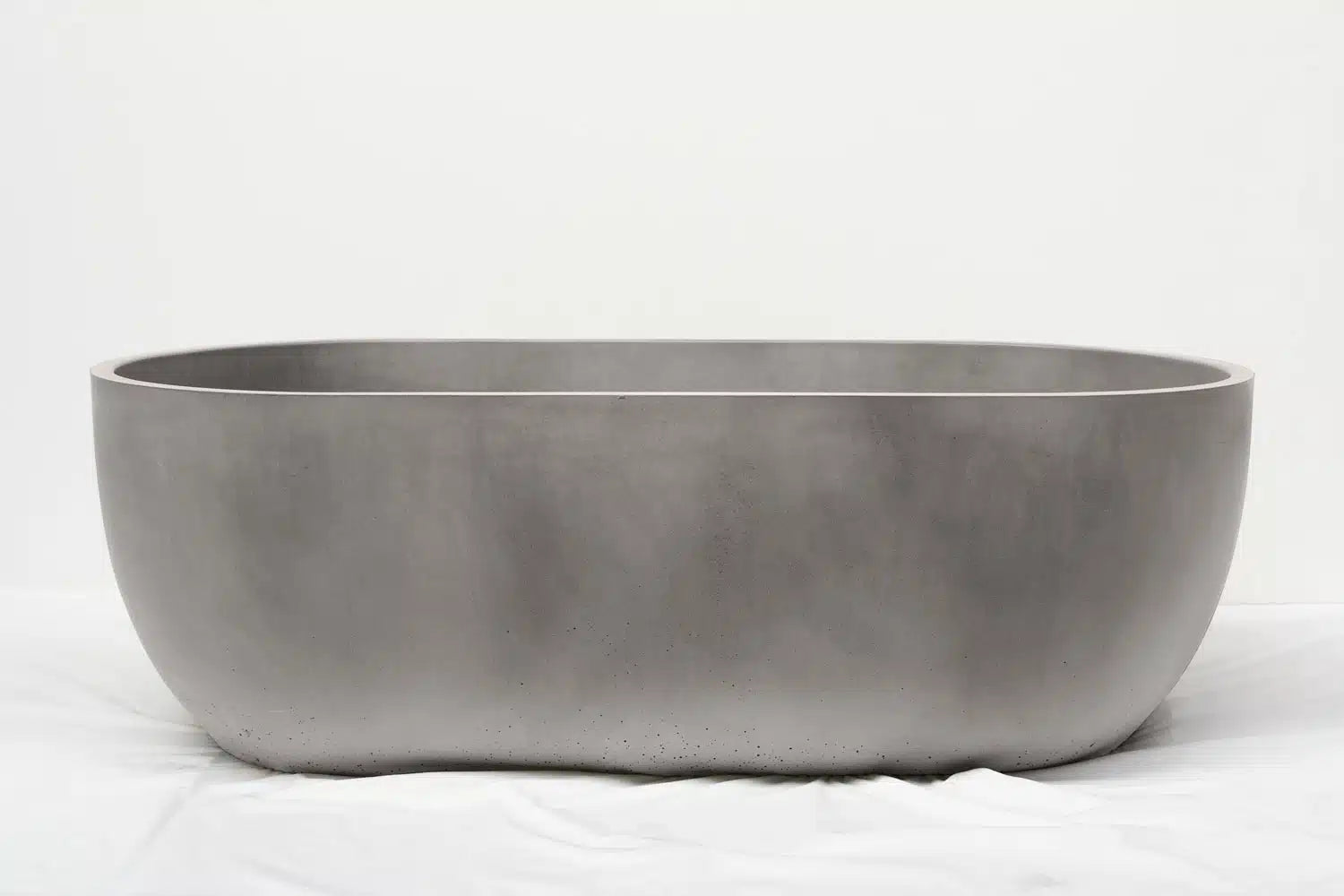 Yakt Junior Concrete Bath - 1500x750x500mm Grey