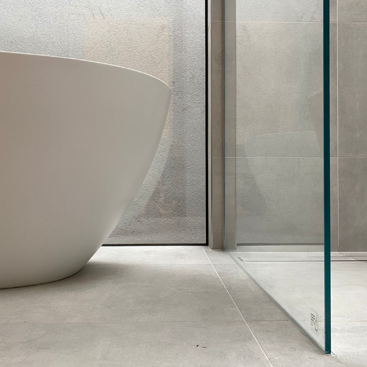 Shower Glass - Standard Return Panel
10x1197x2100mm