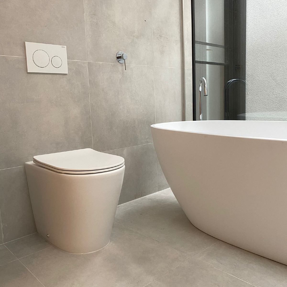 Shower Glass - Standard Return Panel
10x947x2100mm