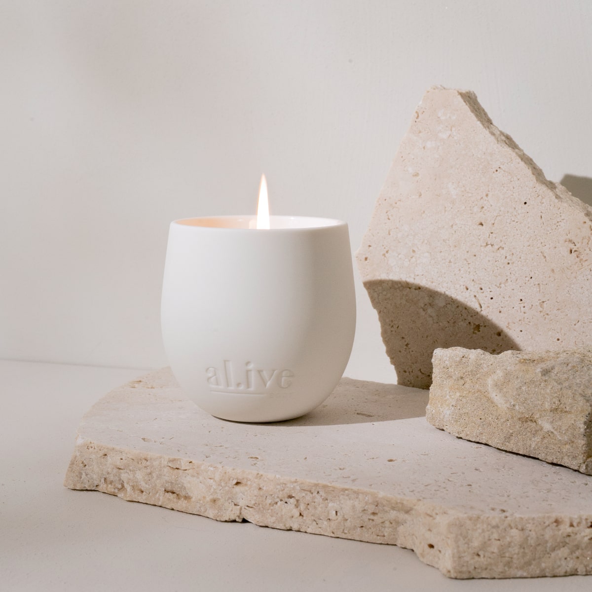 al.ive Soy Candle - Sweet Dewberry & Clove