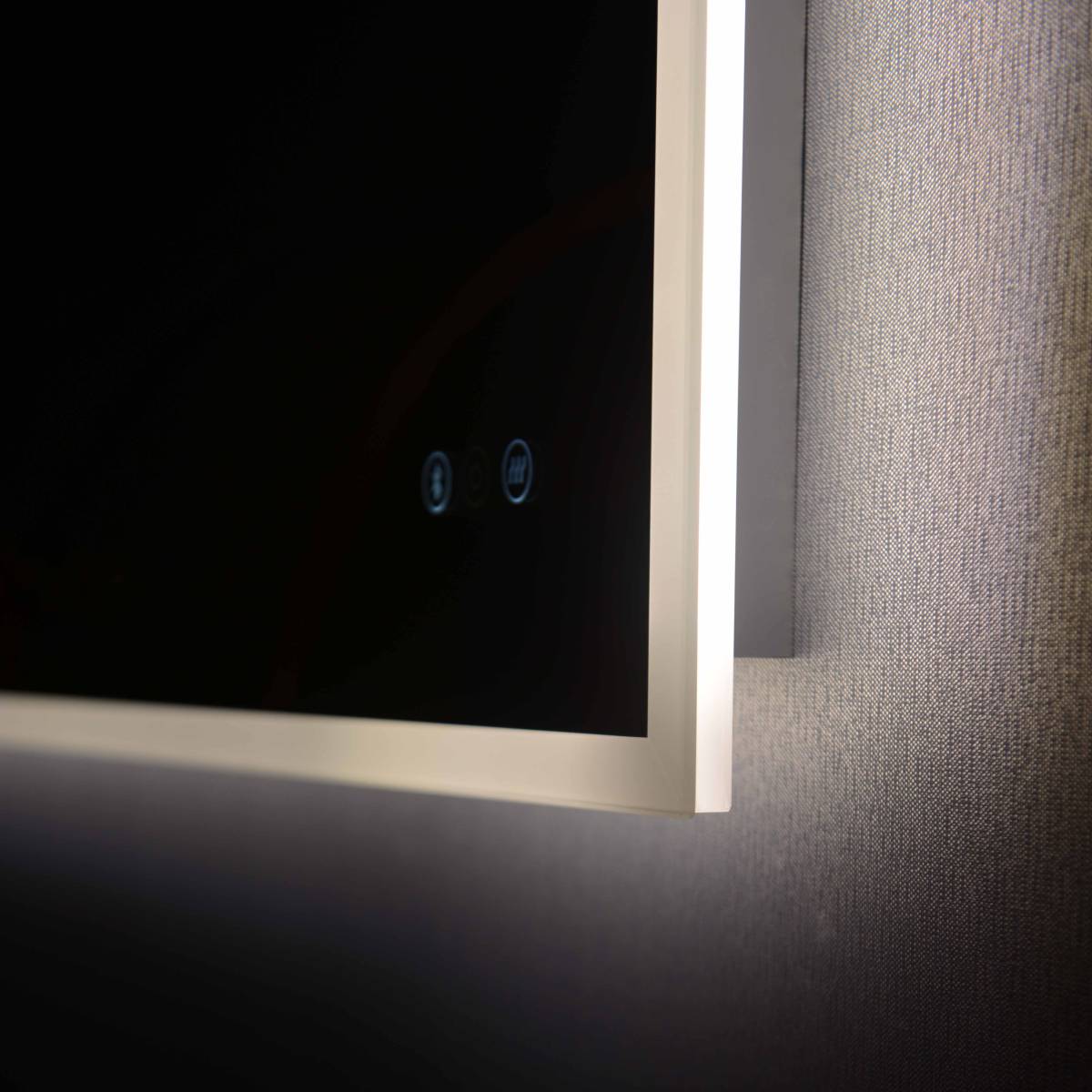 Kara Premium - LED Mirror inc Adjustable Light Colour, Demister Pad & Bluetooth Speakers
900x600mm