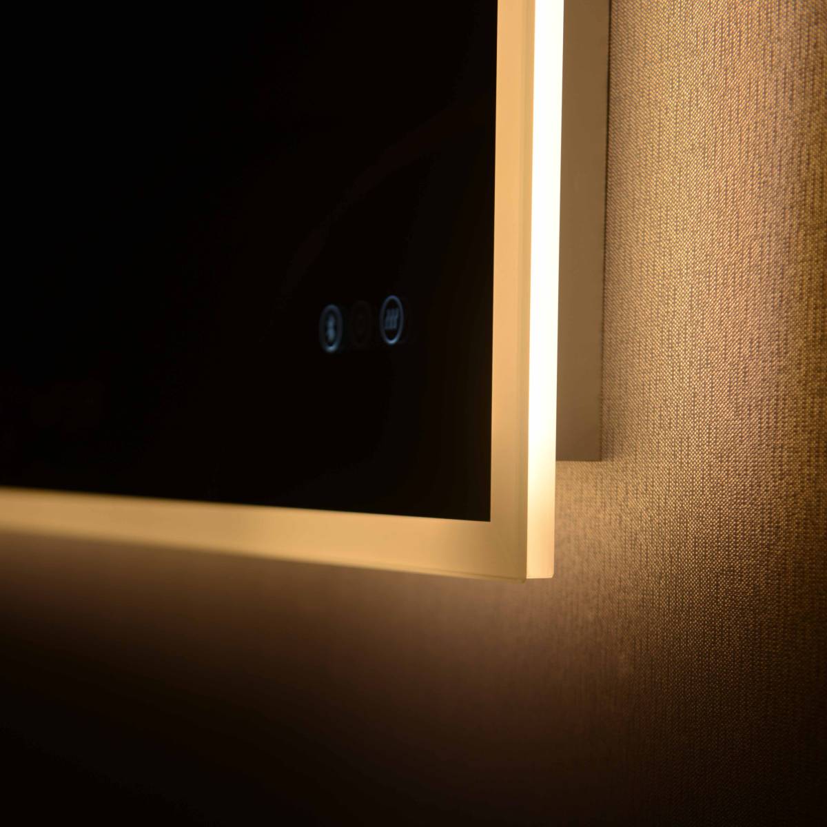 Kara - LED Mirror inc Adjustable Light Colour & Demister Pad
900x600mm