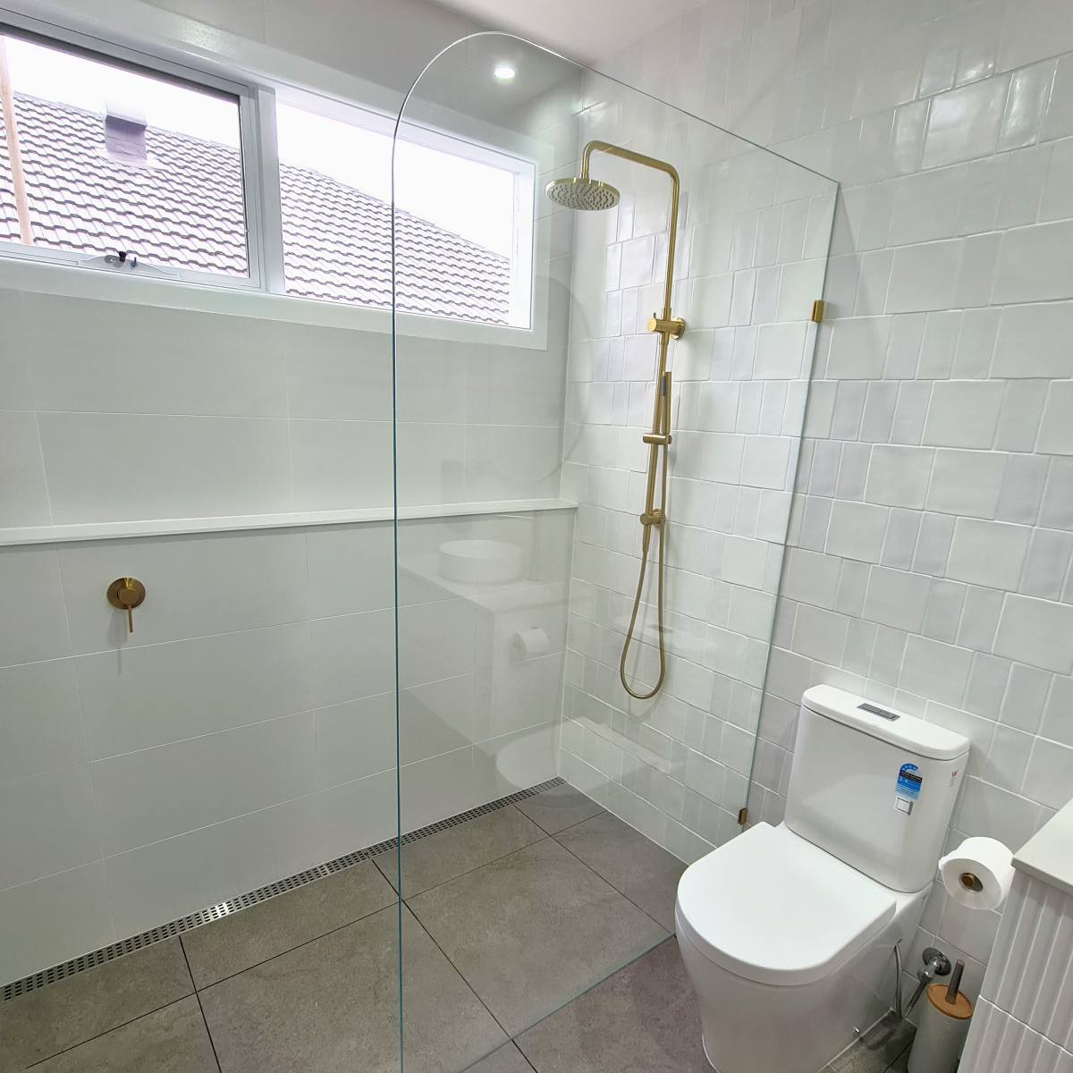 Shower Glass - Ultra Clear Return Panel
10x1097x2100mm