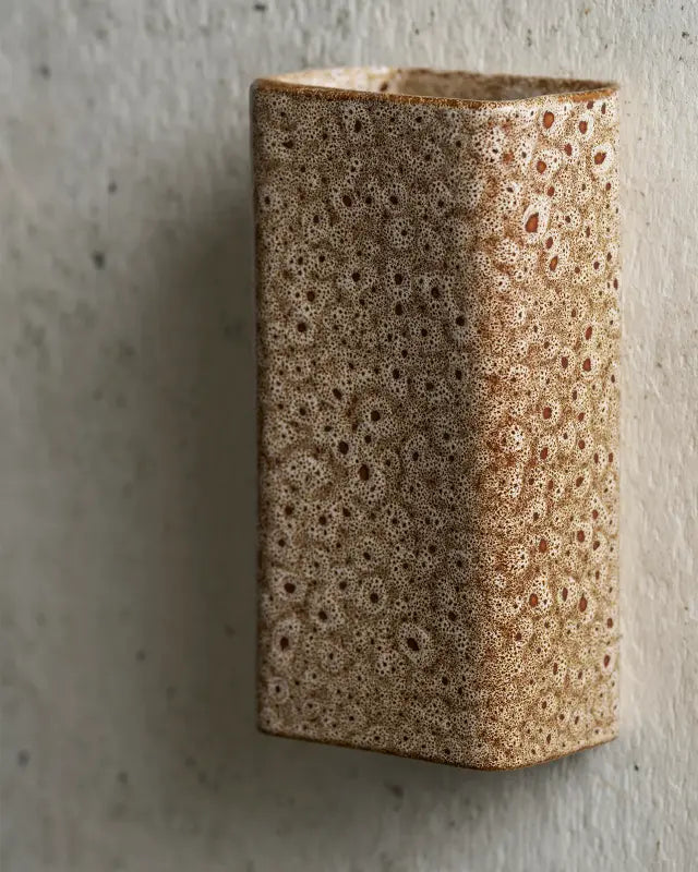 Box - Wall Light/White Ochre