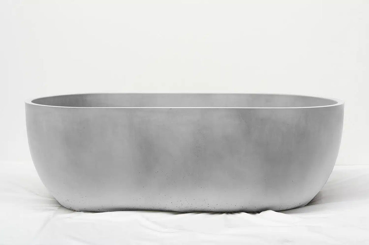 Yakt - Concrete Bath/ Silver