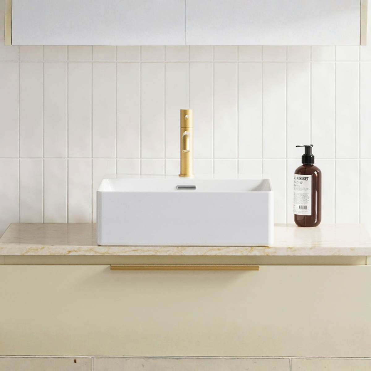 Iconic Basin Gloss White