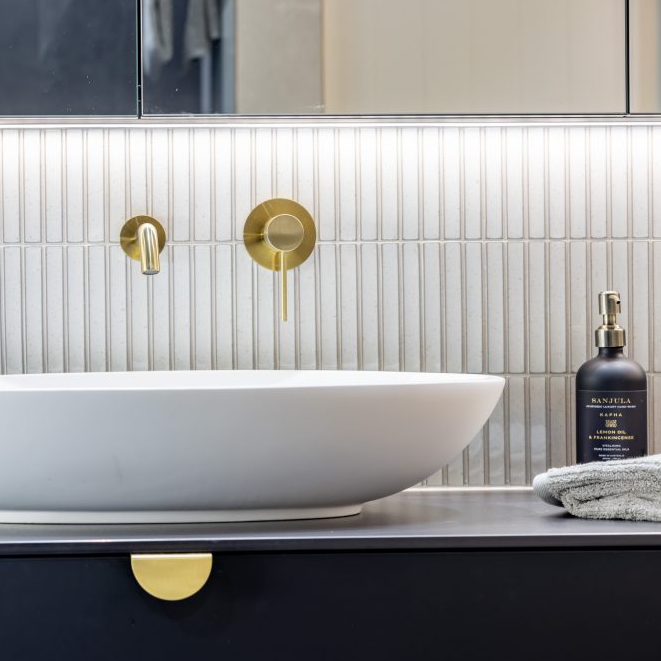Valentina Above Counter Basin