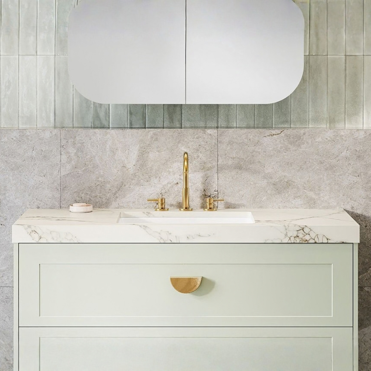 Rectangle Undermount Basin 530mm Gloss White