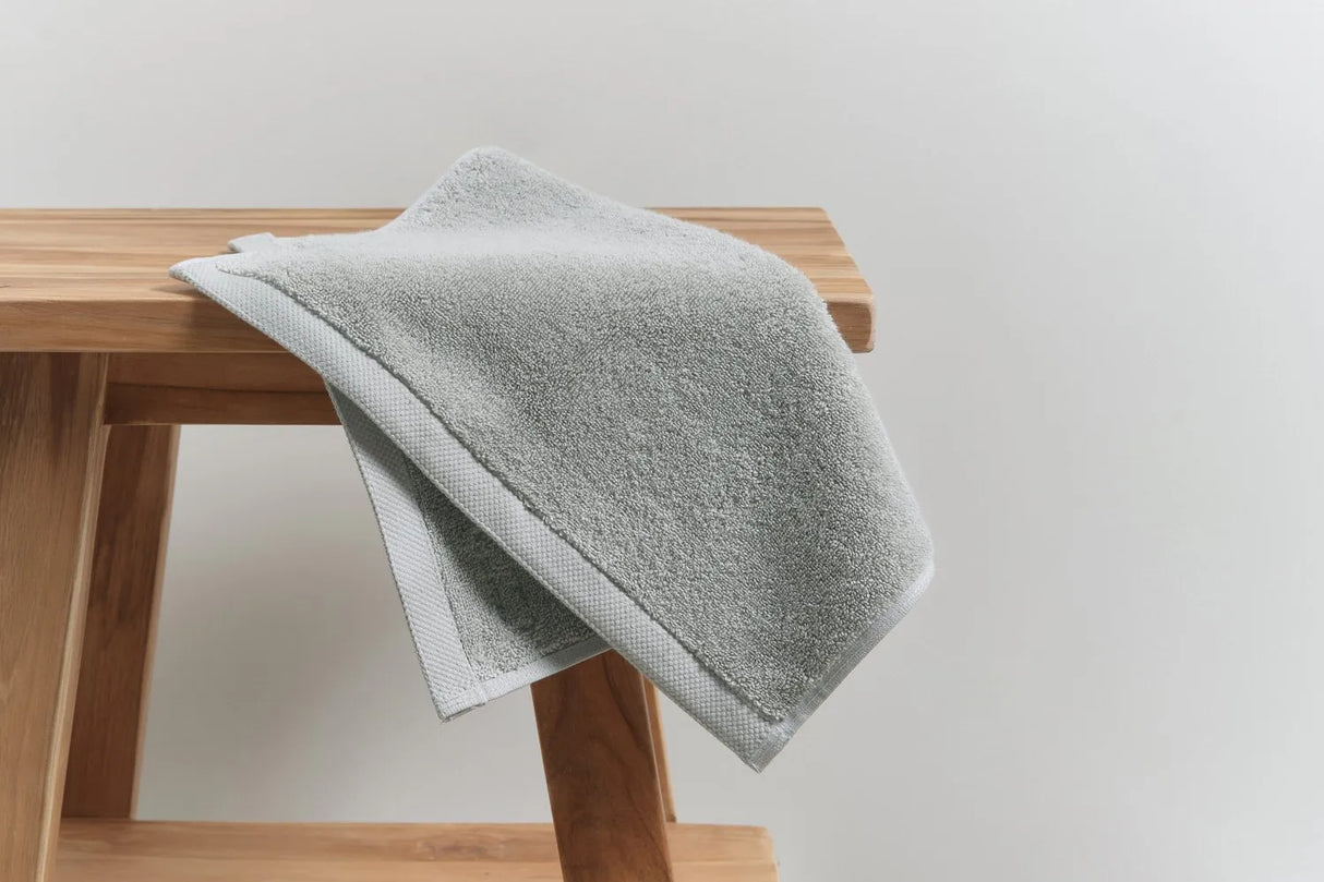 Pure Cotton Face Washer - Luxe, Dove